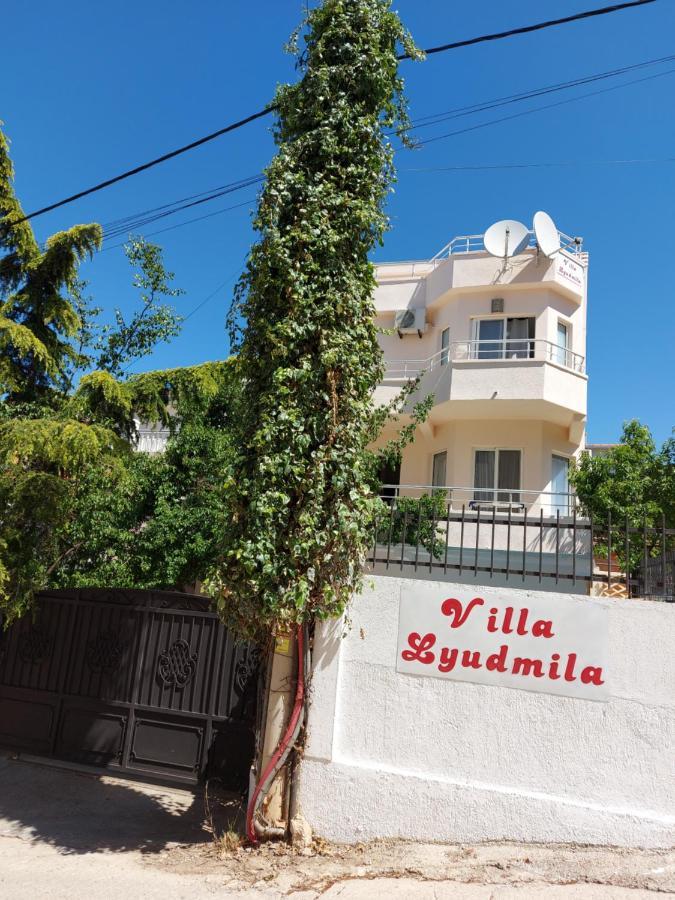 Villa Lyudmila Utjeha Buitenkant foto